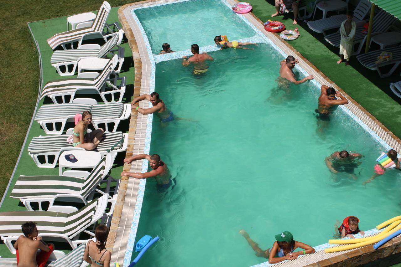 Green Hotel-Club ซาโตกา ภายนอก รูปภาพ