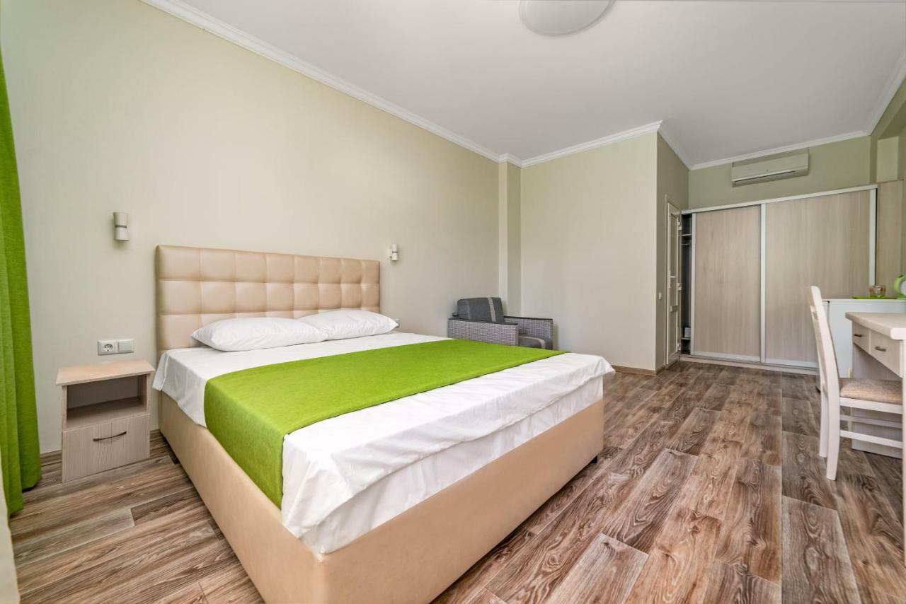 Green Hotel-Club ซาโตกา ภายนอก รูปภาพ
